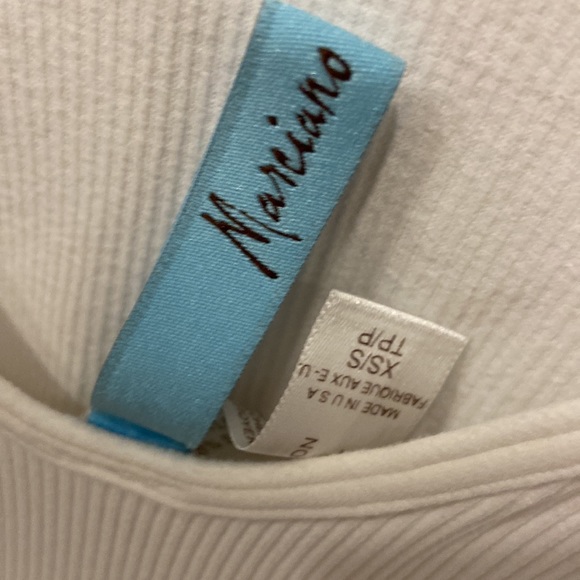 GUC * Guess by Marciano * Half Sleeve Ribbed Stretch Top * Size XS/S - Picture 3 of 4